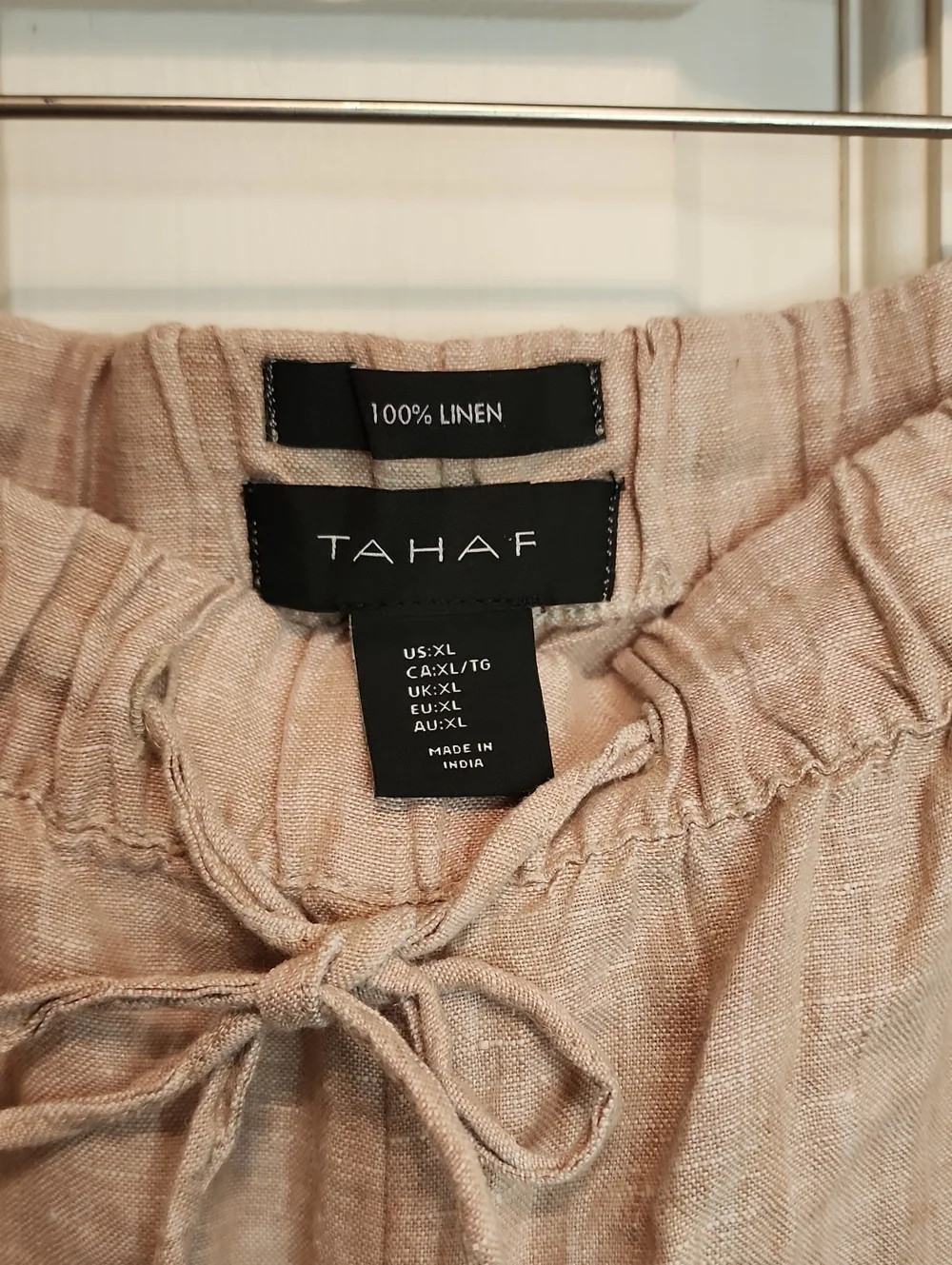Tahari 100% Linen Drawstring 4 Pockets Shorts - Elastic Waist Light Beige - Picture 2 of 9